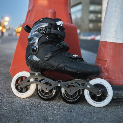 FR-Urban-90mm-Wheel-On-Skates
