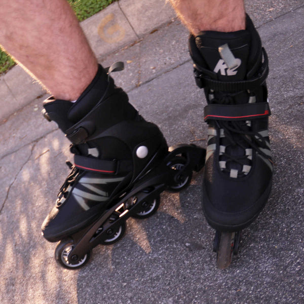 K2-Kinetic-80-2022-Mens-Inline-Skate-Lifestyle-view