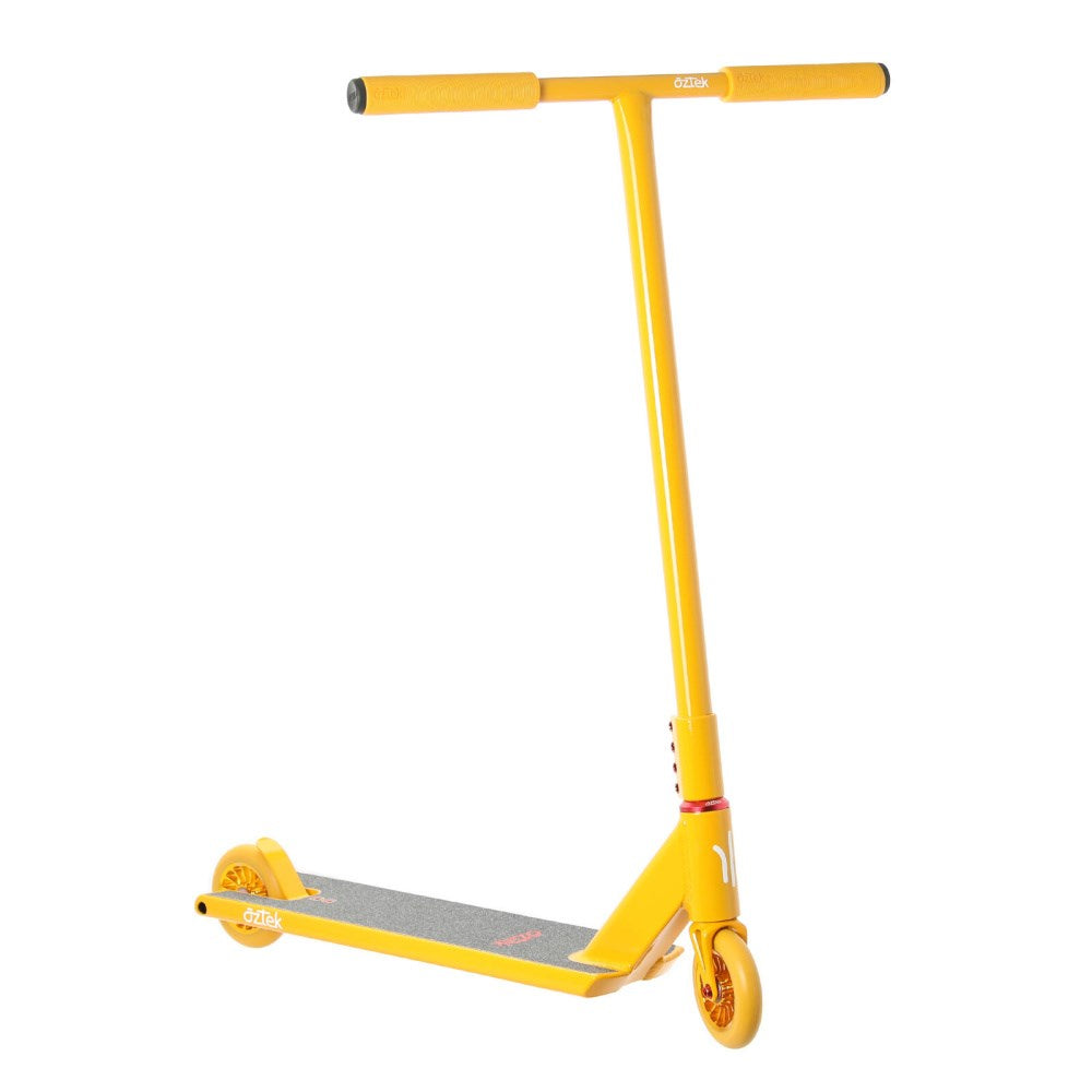 Aztek-Architect-Scooter-Yellow