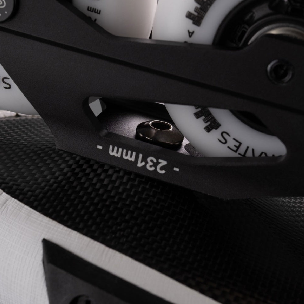 FR-Spin-80mm-Inline-Skate-Bolt-Detail-White