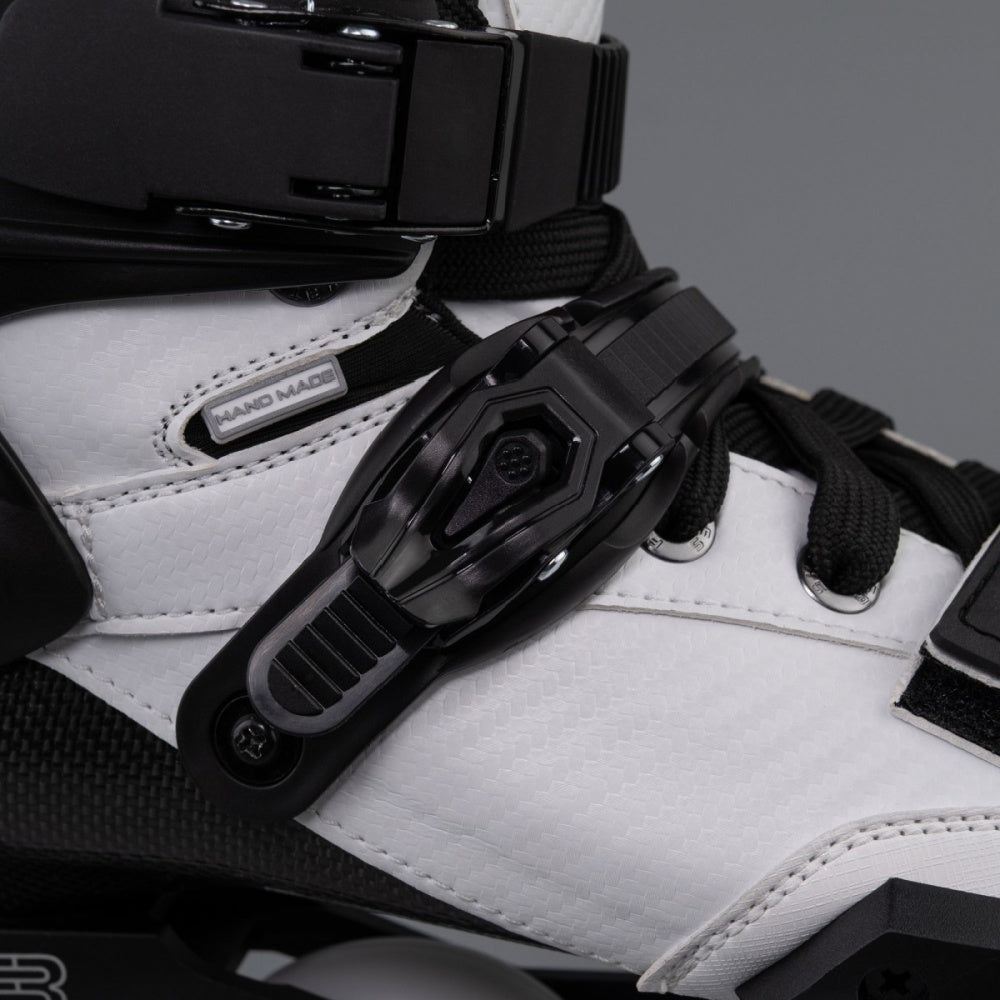 FR-Spin-80mm-Inline-Skate-Buckle-Detail-White