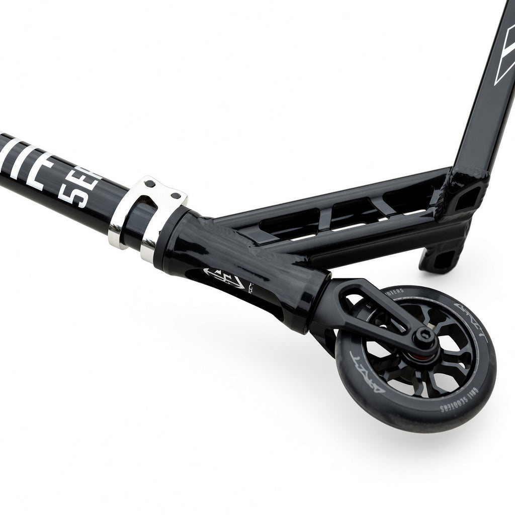 Grit-Elite-5ER-Blackened-Features