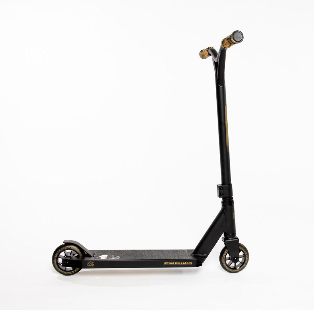 Nitro-Circus-Ryan-Williams-Junior-Scooter-Side-View-Black