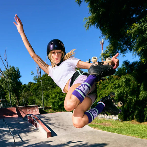 Triple-8-Bum_-Saver-Barbie-Patin-Signature-Edition-Lifestyle