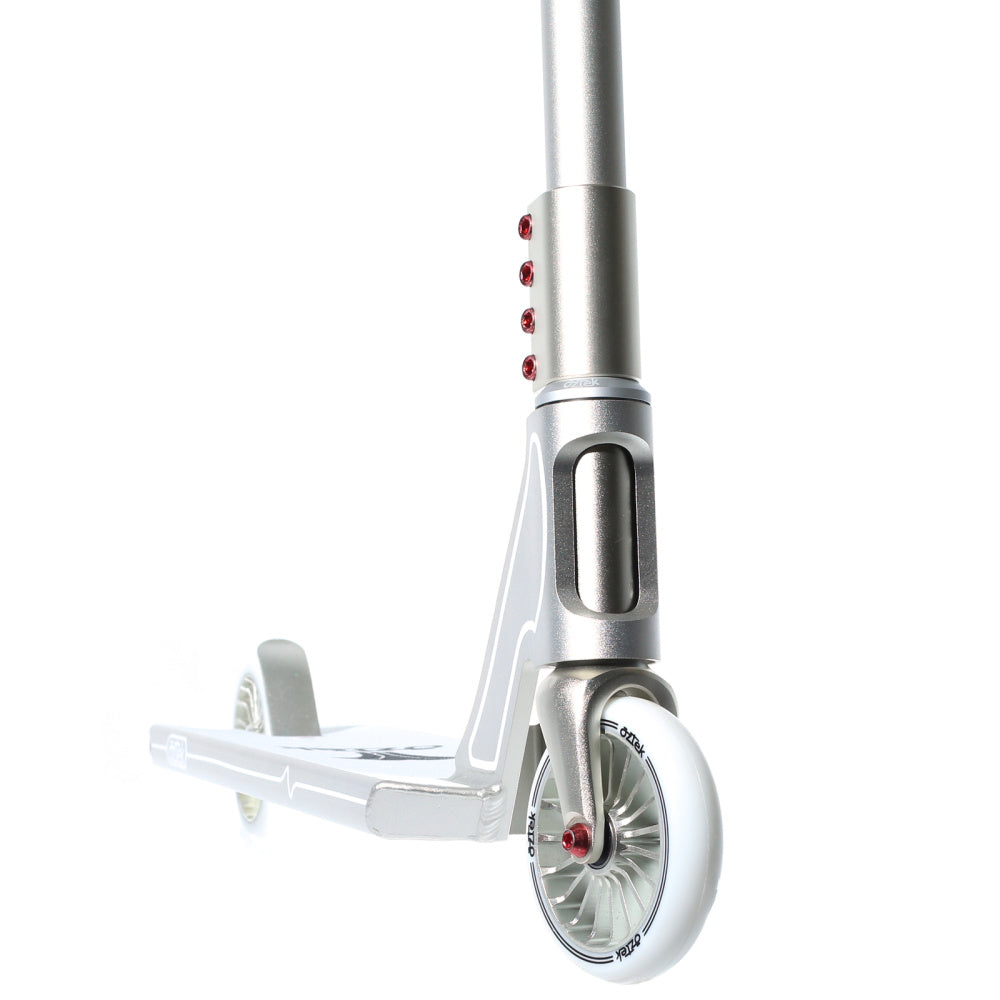 Aztek-Fountain-Pro-Scooter-Silver-Front