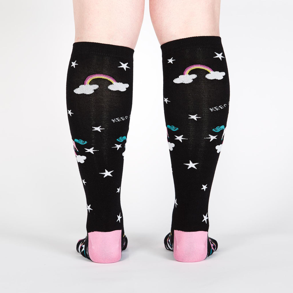 Sock-It-To-Me-Keep-Dreamin'-Womens-Socks-back