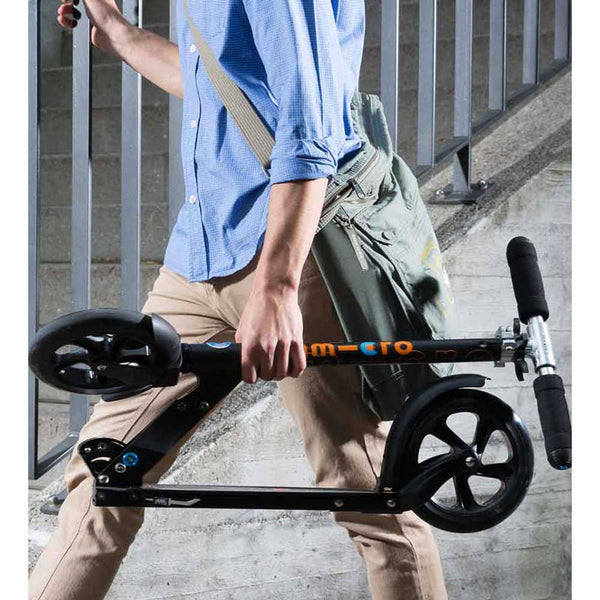 Micro-Scooter-Lifestyle-image