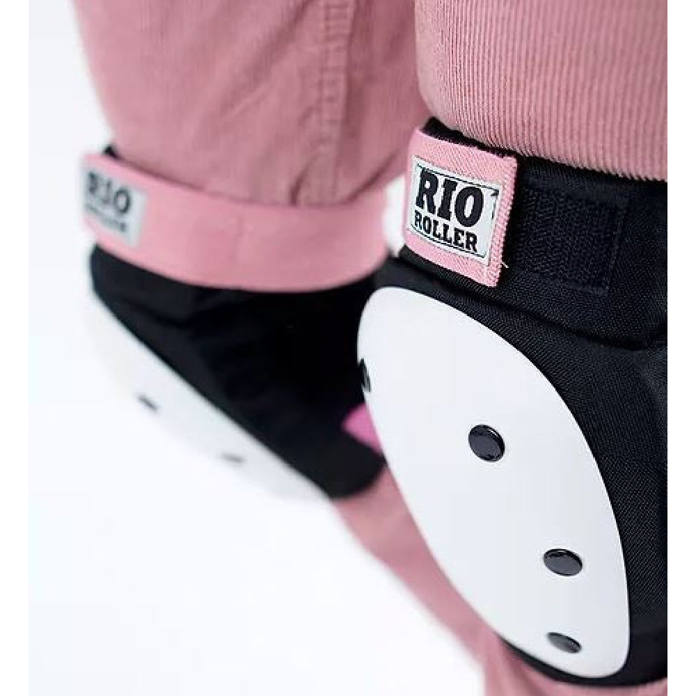 RIO-Triple-Pad-Set-Front-Black/Rose-Lifestyle