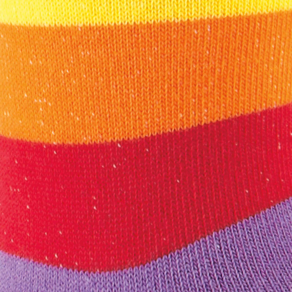 Sock-It-To-Me-Super-Juicy-Youth-Detail