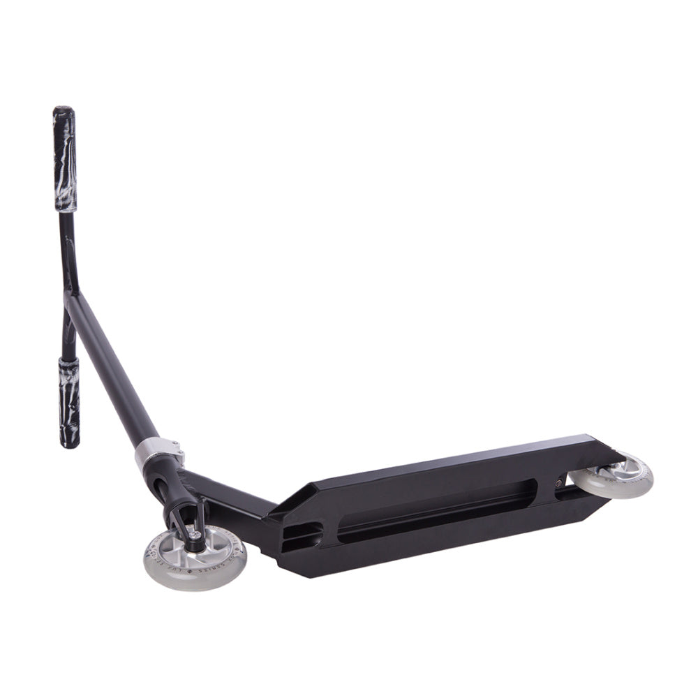 Striker-Lux-Scooter-Black-Silver-Under-Side